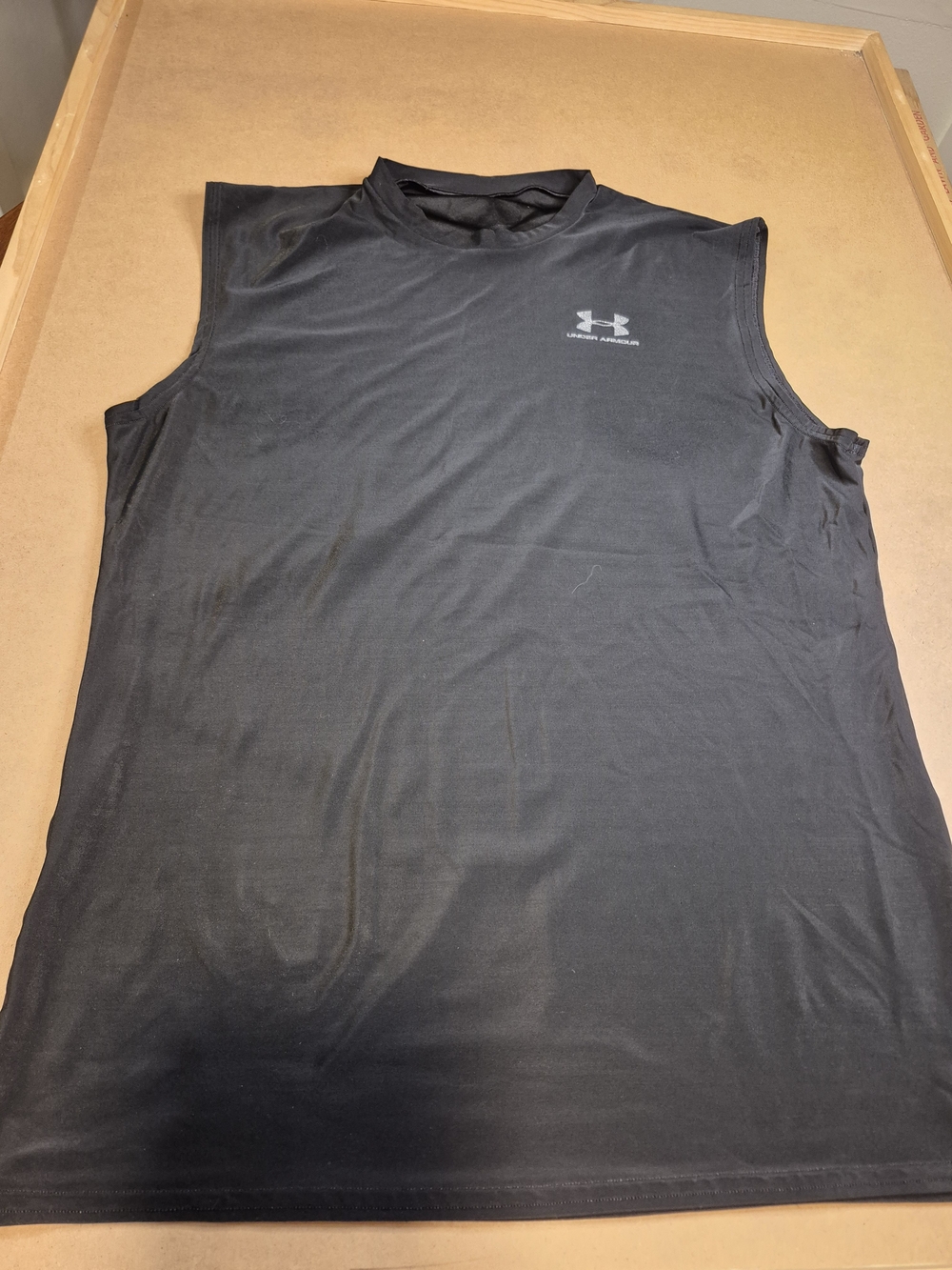 Under Armour Men’s Black Sleeveless Training Tank 4511/4